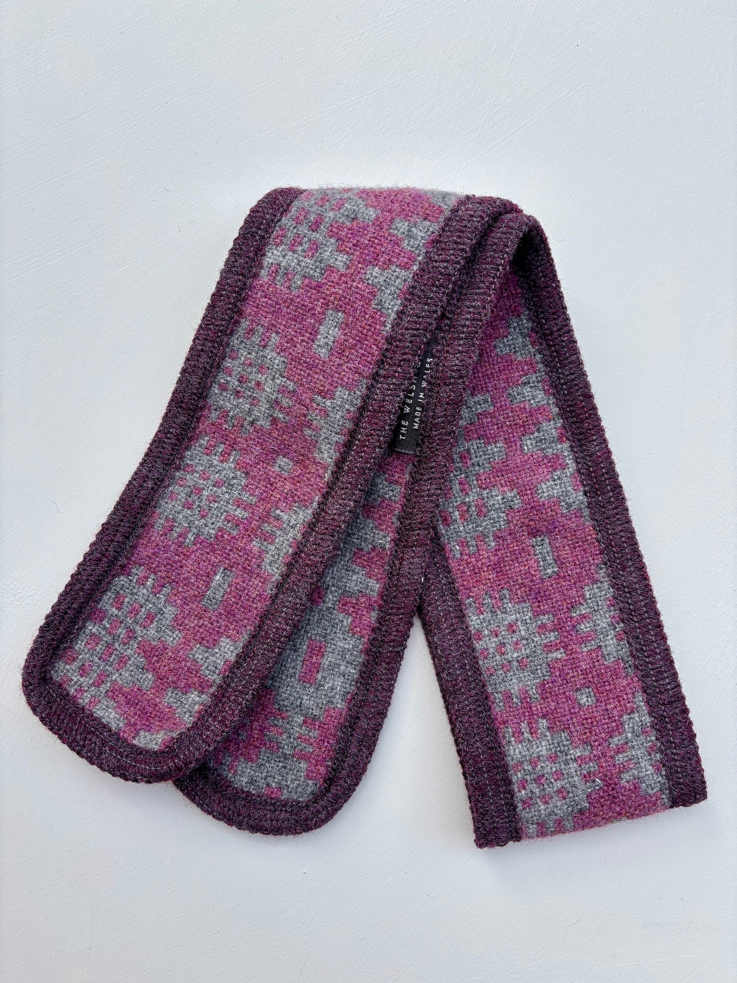 Cwtch Scarf - Mid Berry