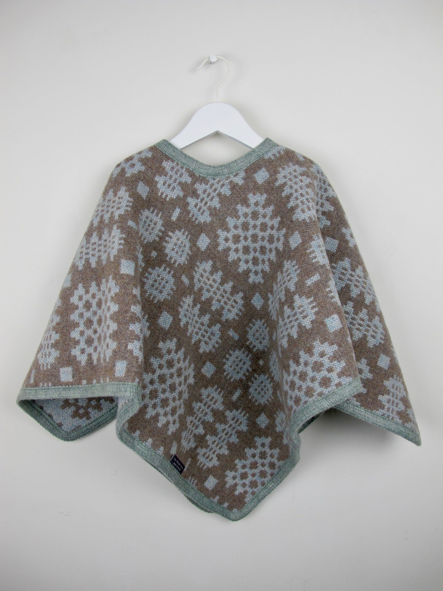Vintage Blanche & Sage - Child Poncho