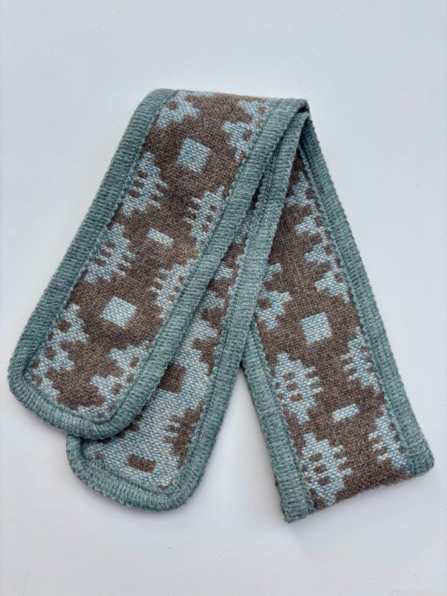 Cwtch Scarf - Vintage Blanche