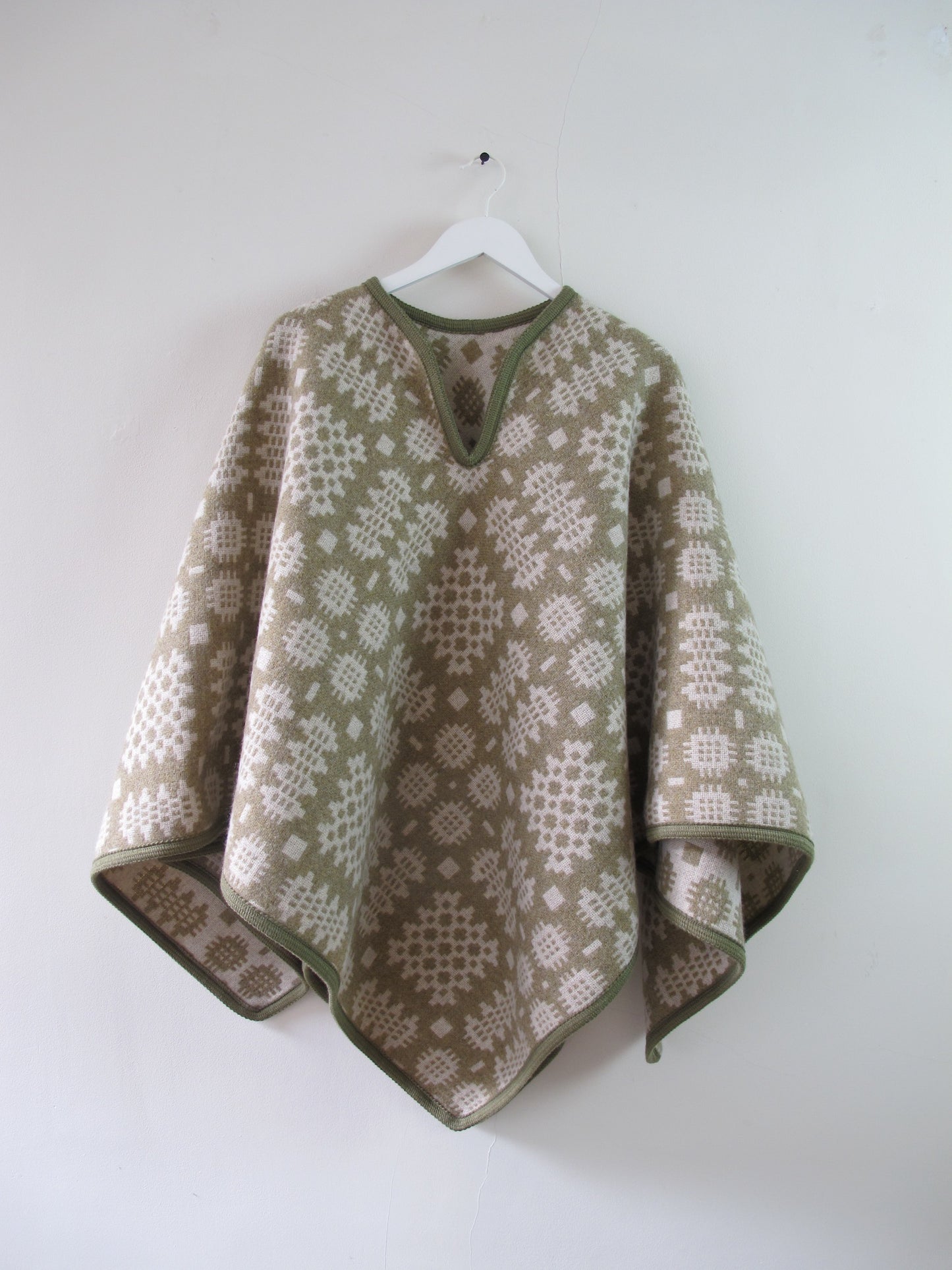 Sand & Natural - Adult Poncho