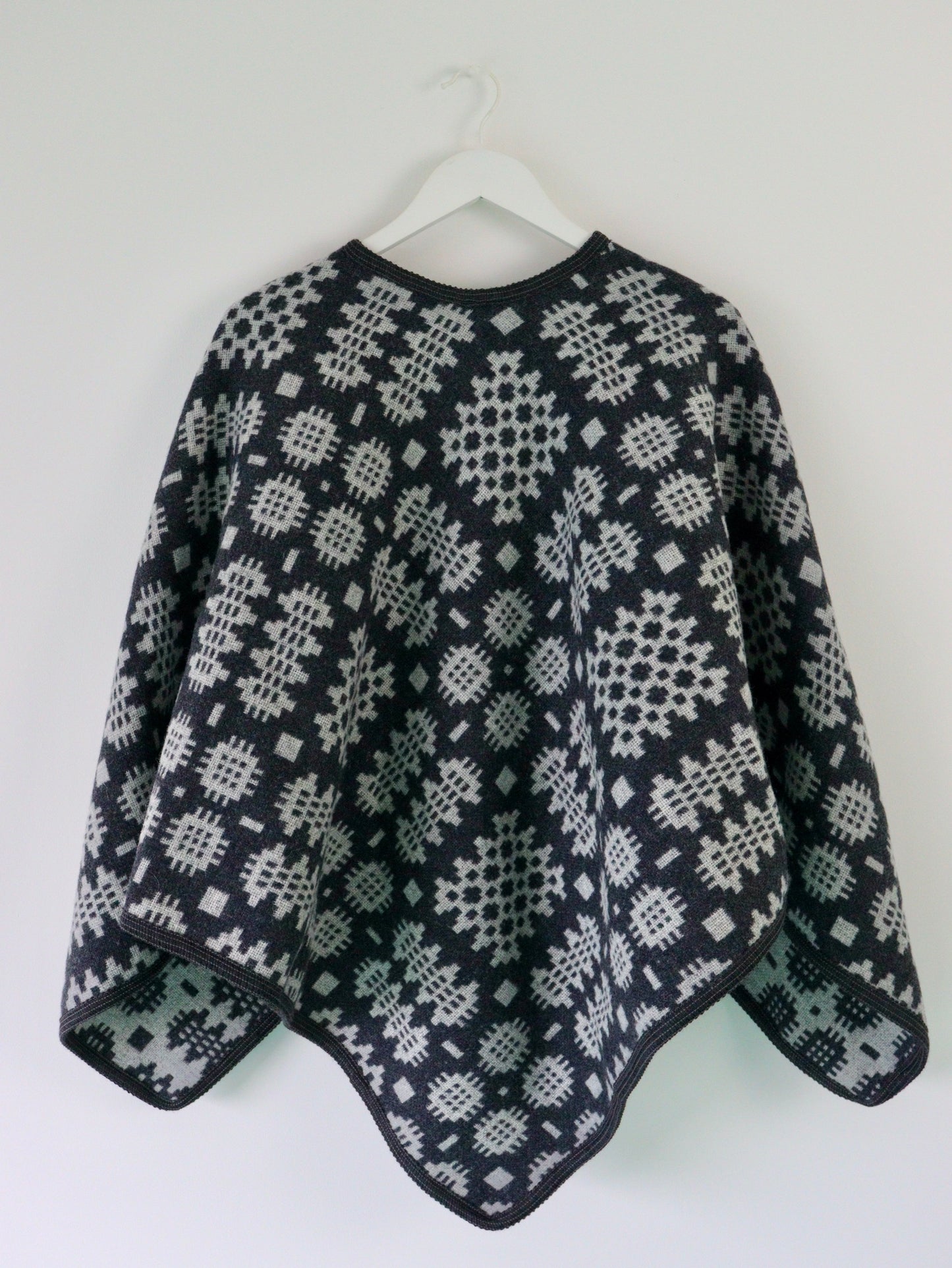 Coal & Cloud Adult Poncho