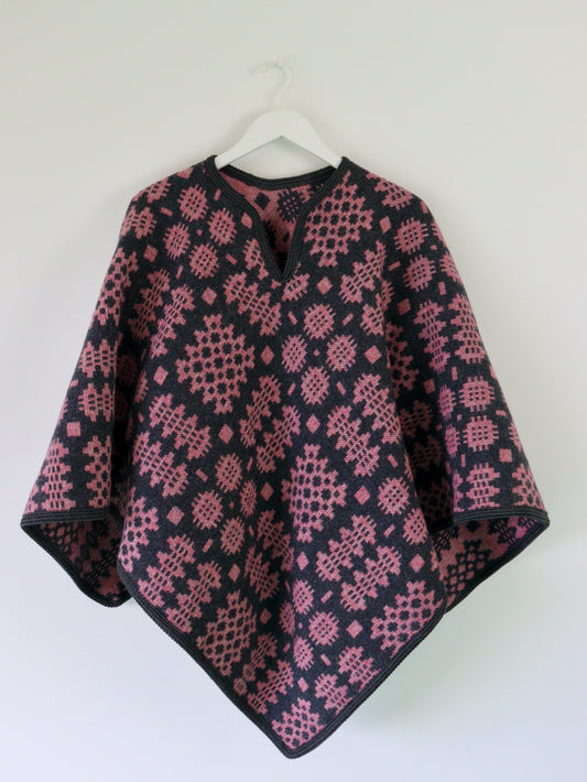 Coal & Berry Adult Poncho