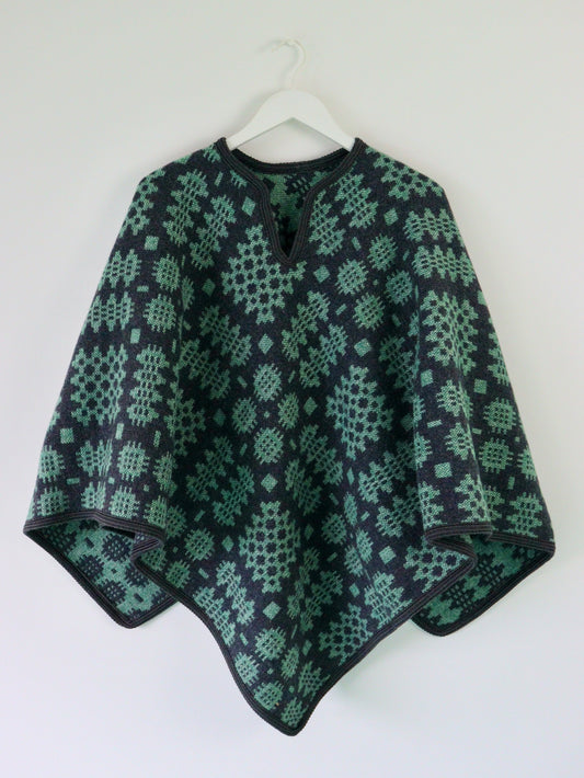 Coal & Holly Adult Poncho