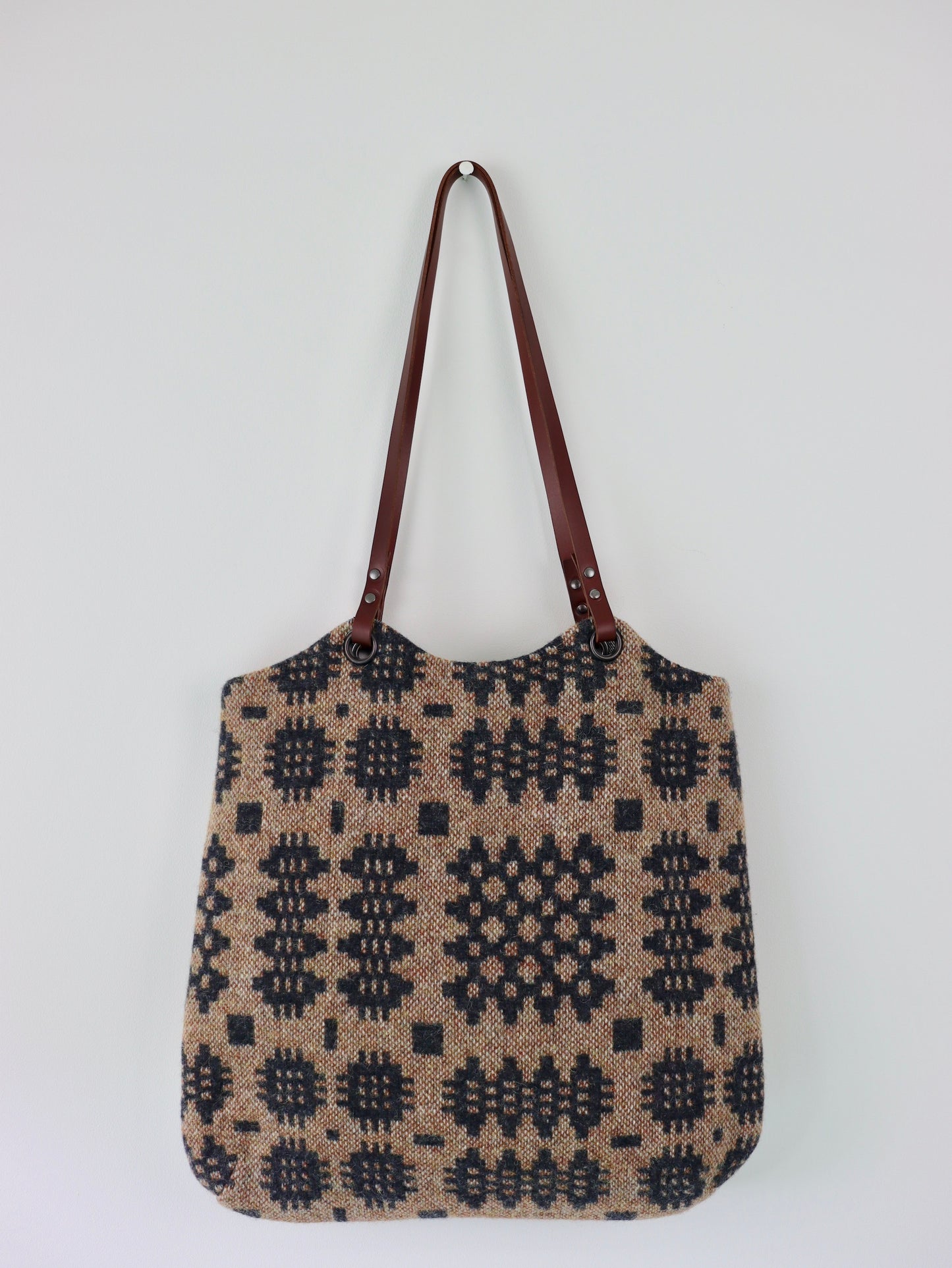 Tapestry Tote - Coal & Toffee II