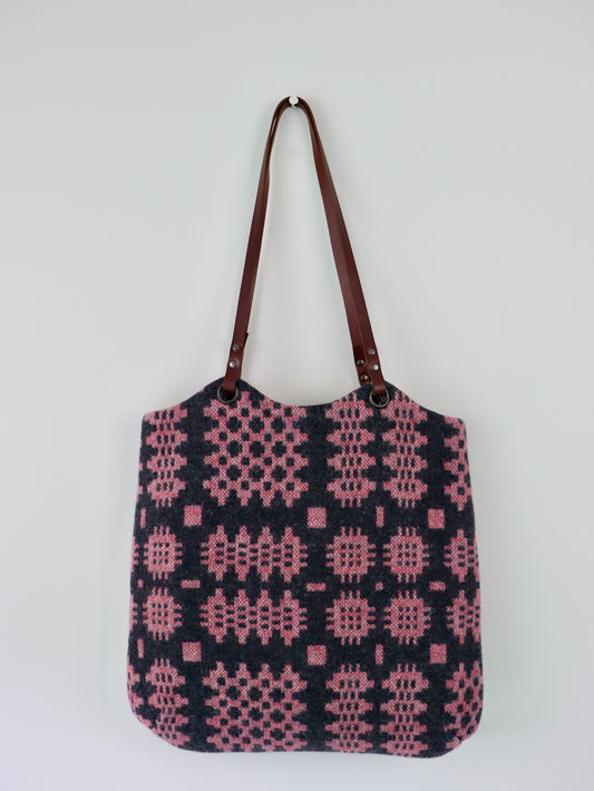 Tapestry Tote - Coal & Berry I