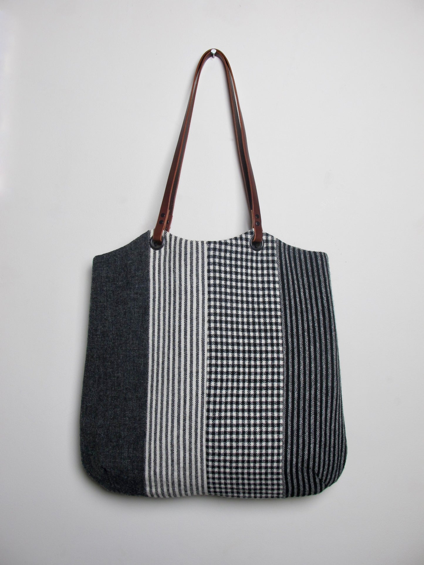 Blockwork Tote Bag - grey stripe II