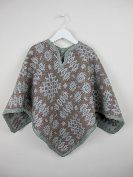 Vintage Blanche & Sage - Child Poncho