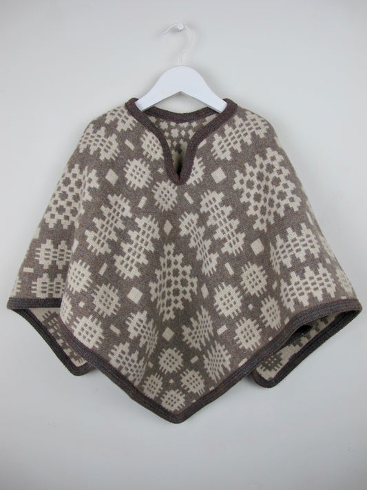 Blanche - Child Poncho